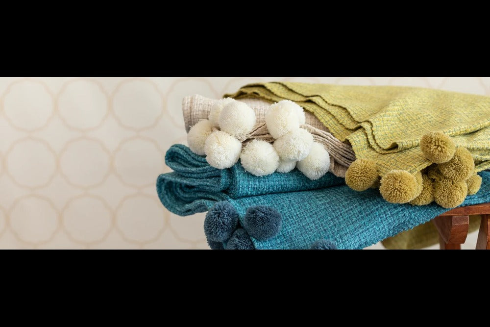 5 Tips To Style Your Throws Like A Pro