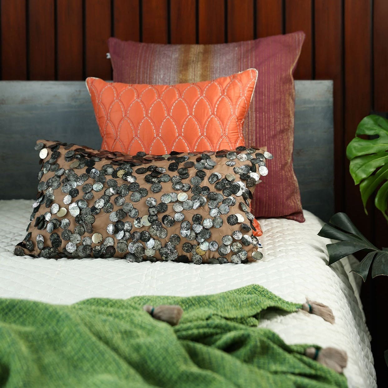 Avaran Handwoven Throw