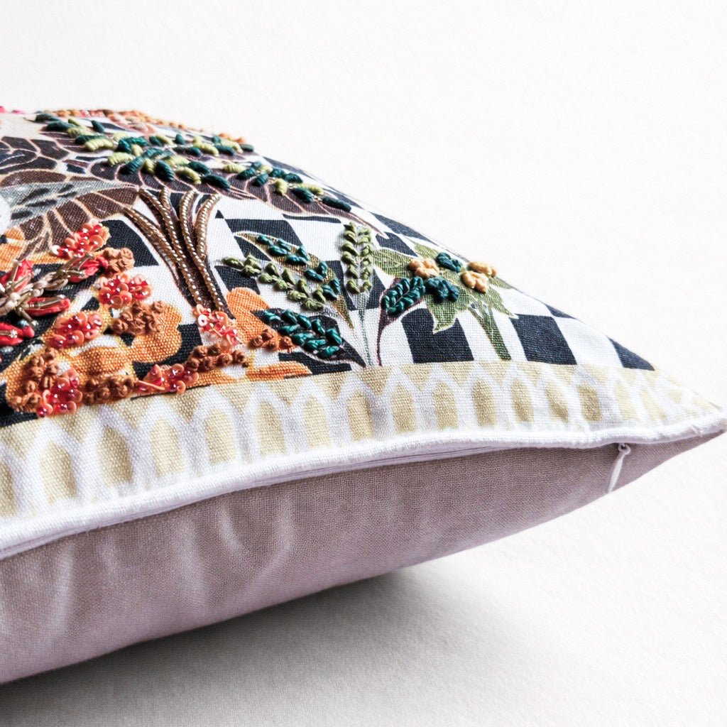 Savage Spice Cushion Cover