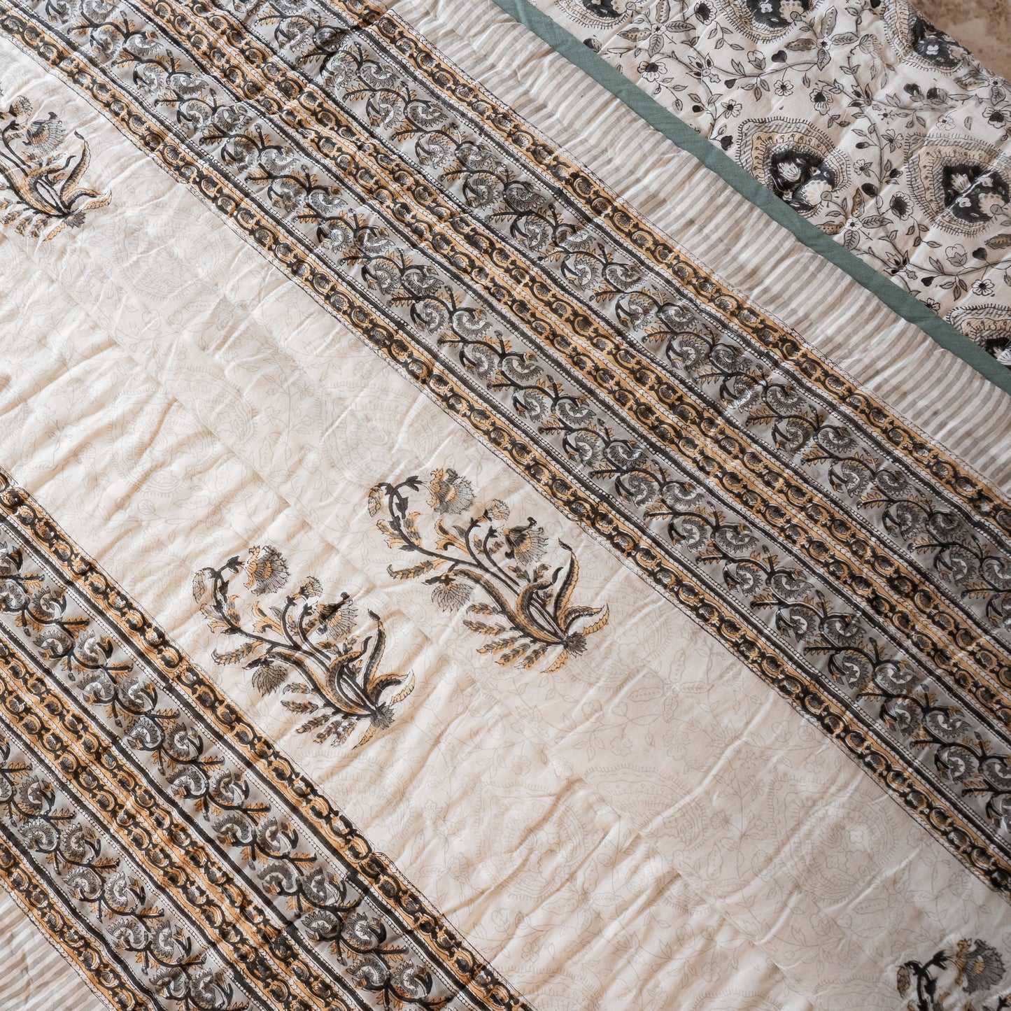 Grey Ivory Blossom Dohar