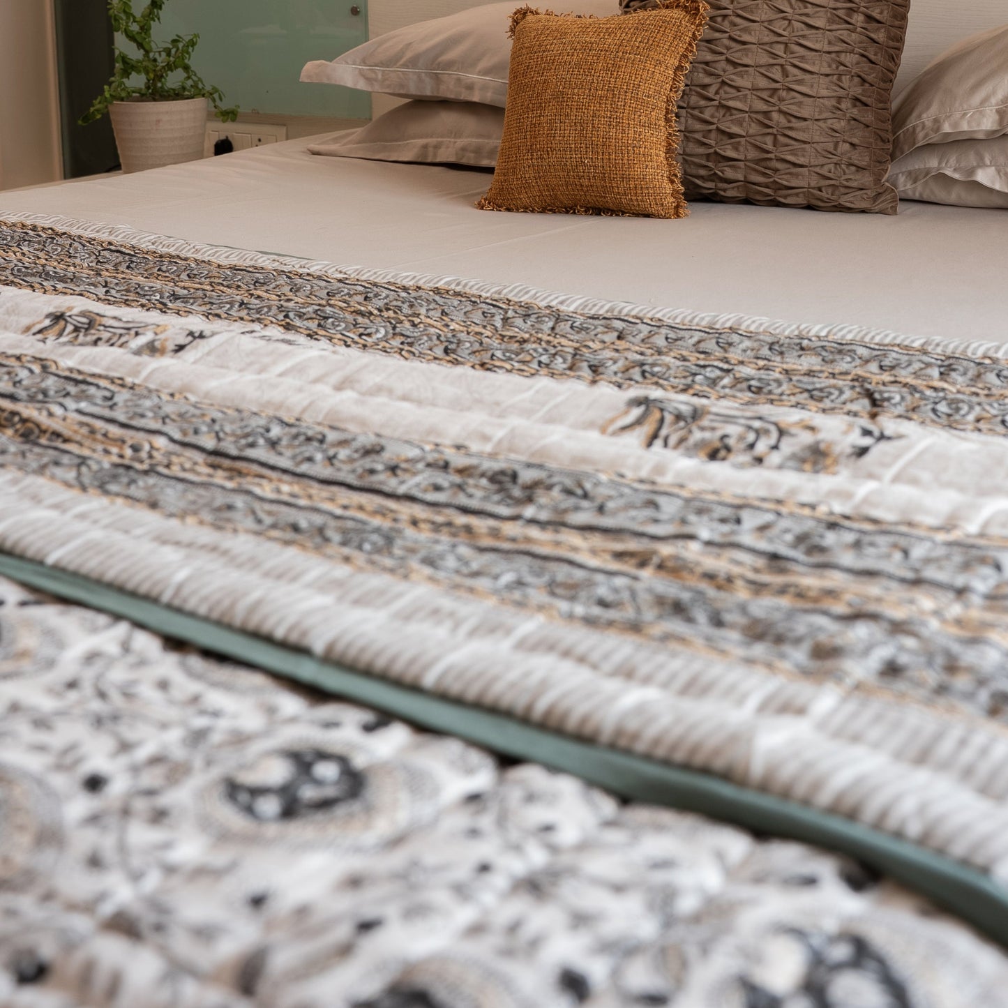 Grey Ivory Blossom Dohar
