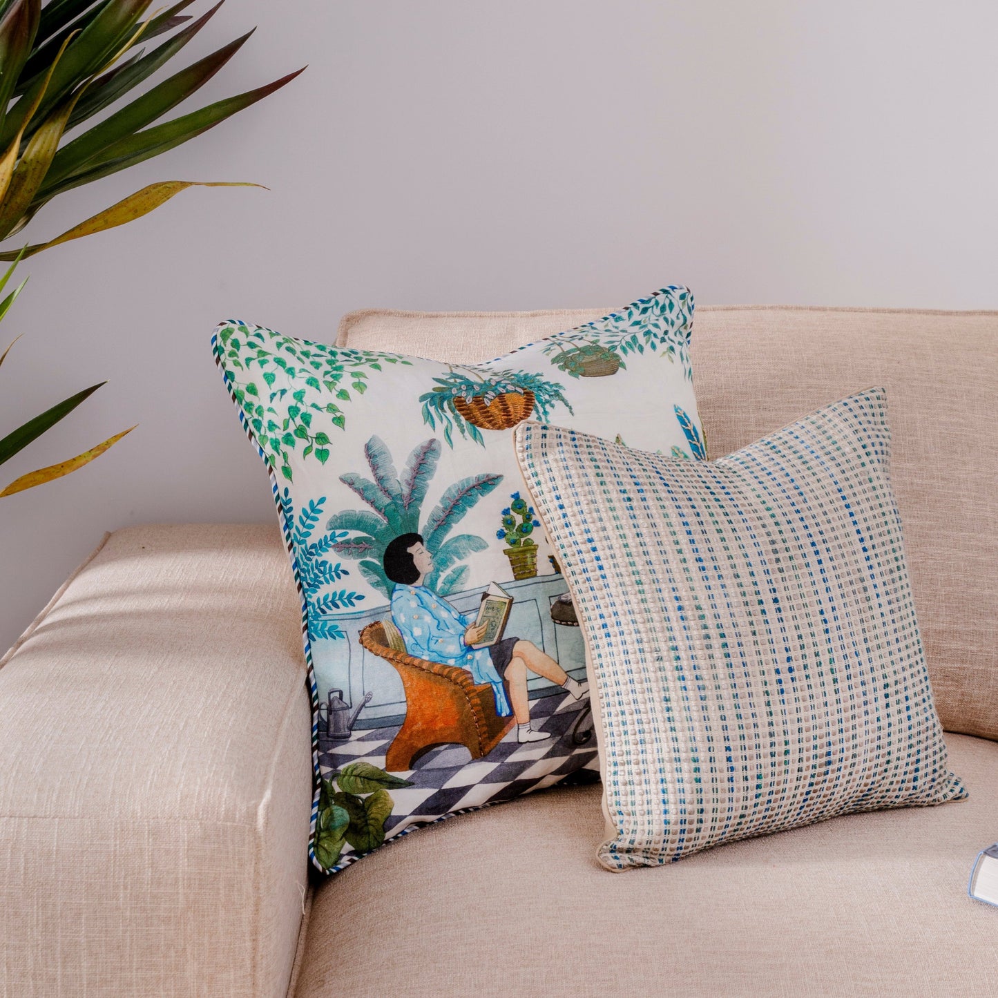 Tyger Blue Cushion Cover