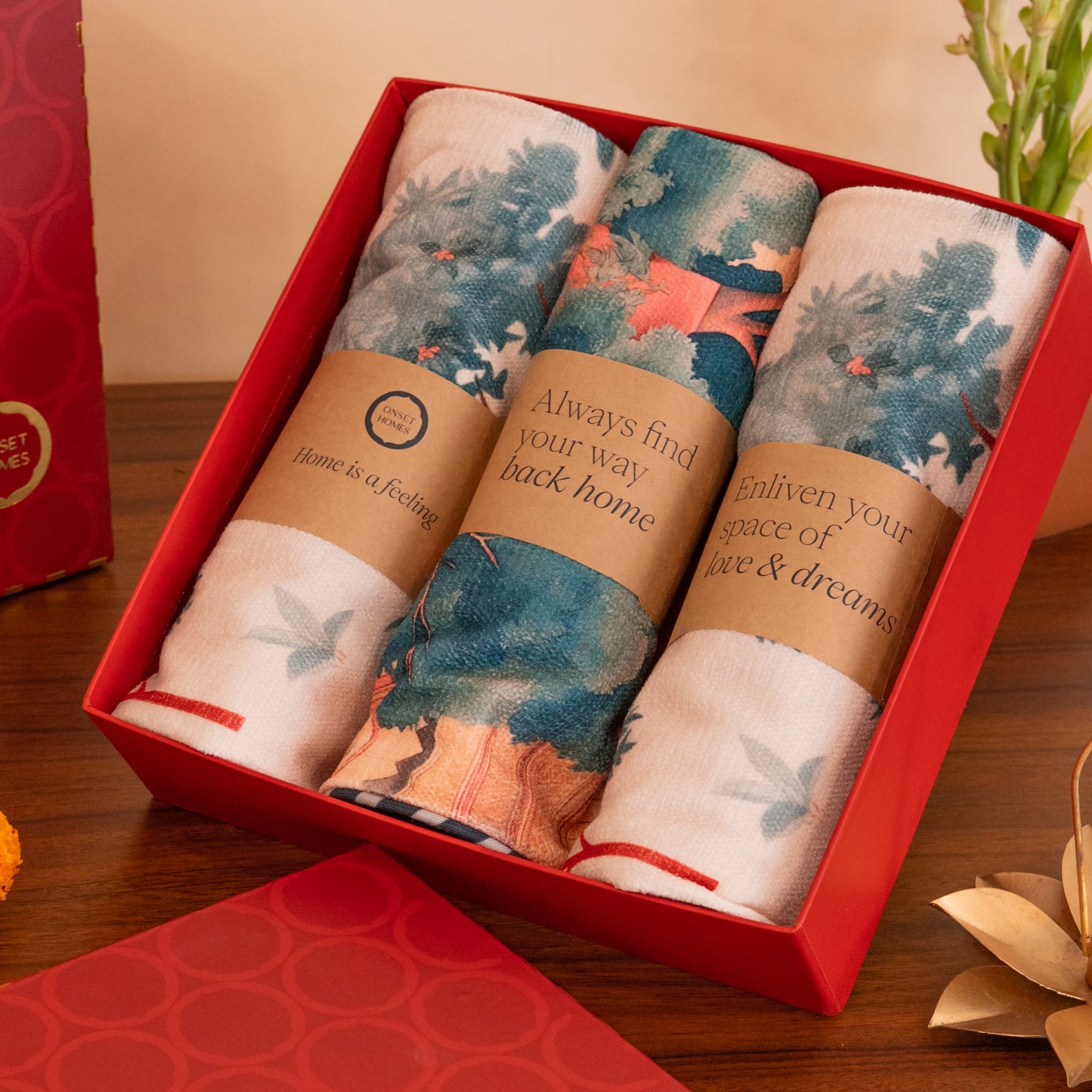 Nature’s Embrace Gift Box