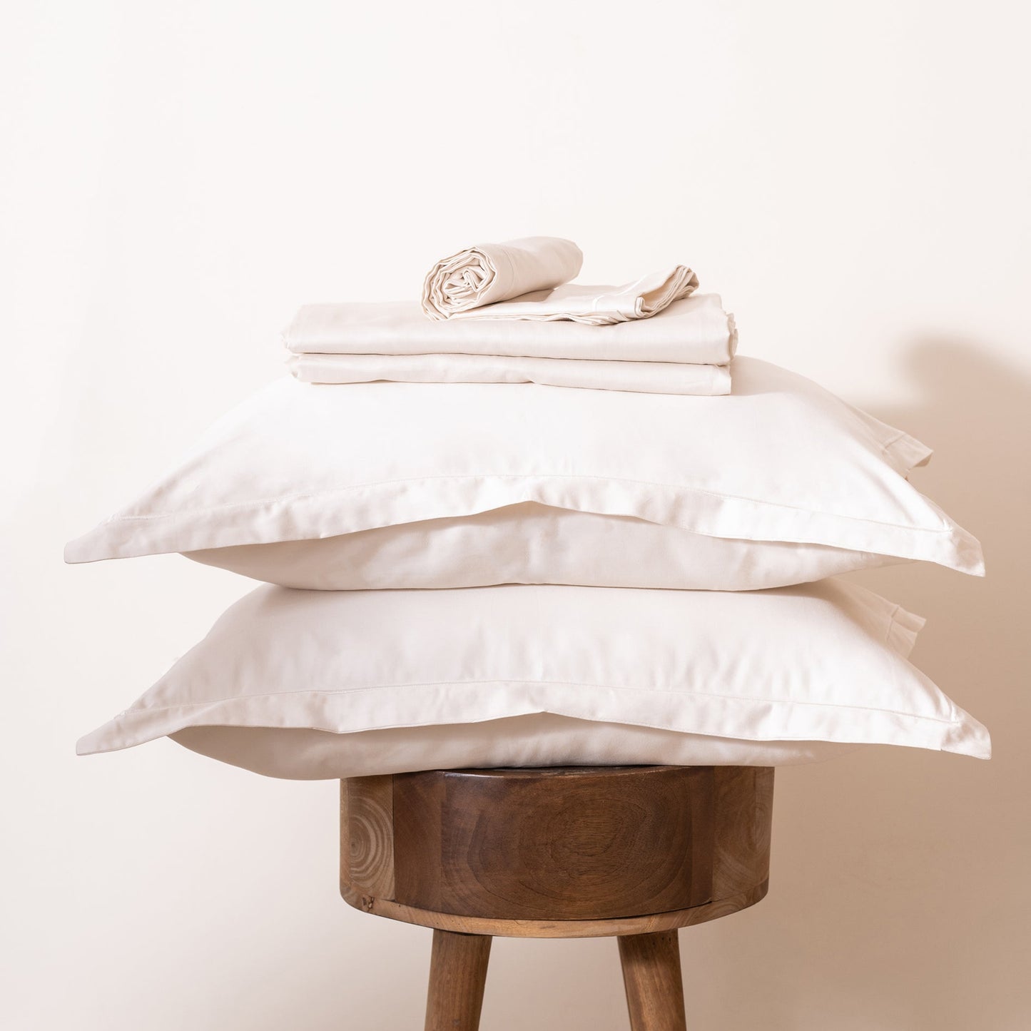 Ivory Bedsheet