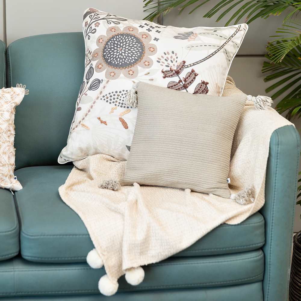Garden of Isle cushion cover