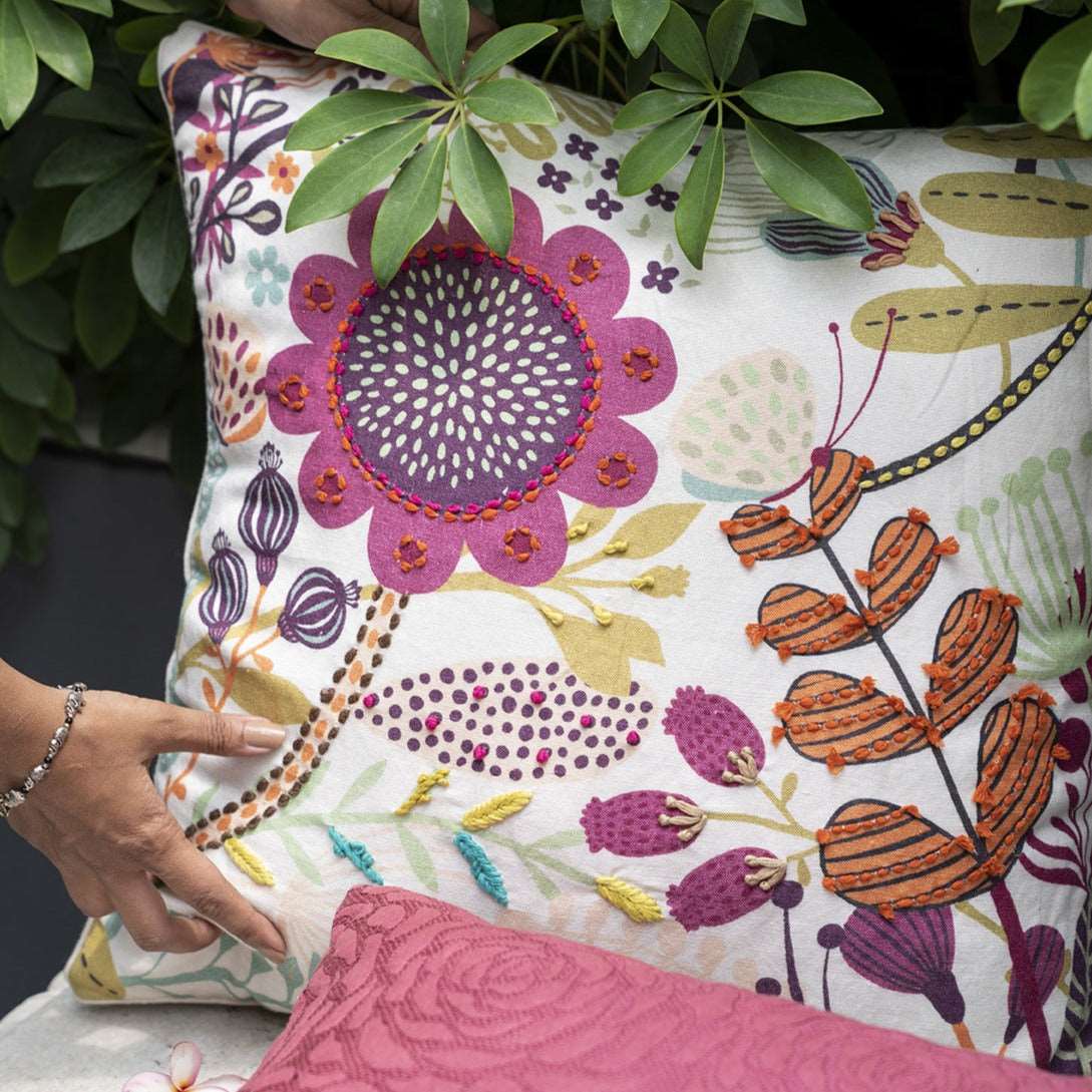 Garden of Isle Cushion Cover